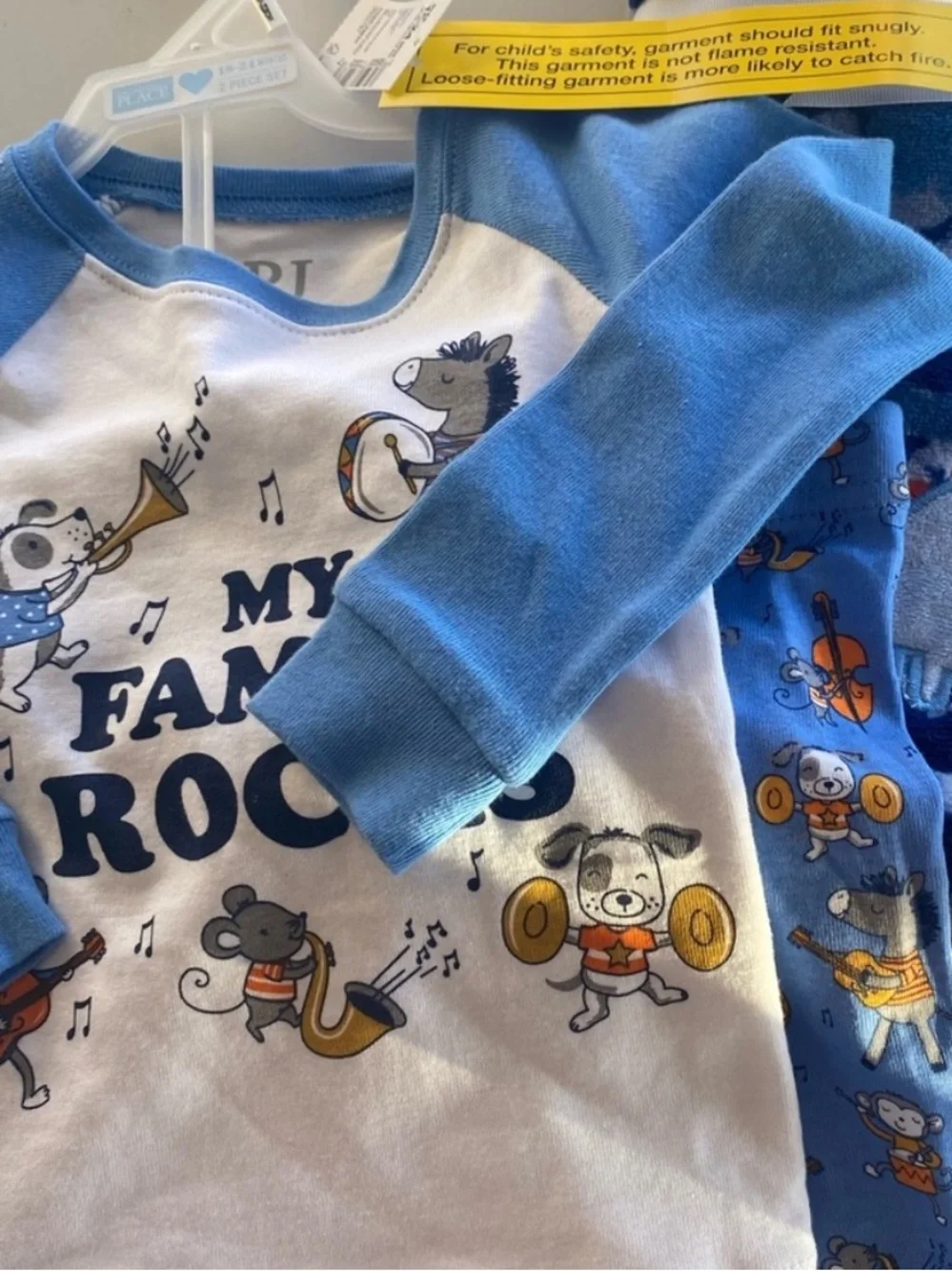 NWT The Children’s Place 2 Piece Pajamas w/ Musical Animals S 18-24M